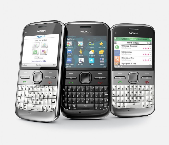 Nokia E5.