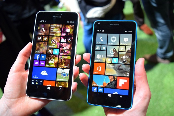 Los Lumia 640 presentan la inconfundible carcasa de plástico de policarbonato.